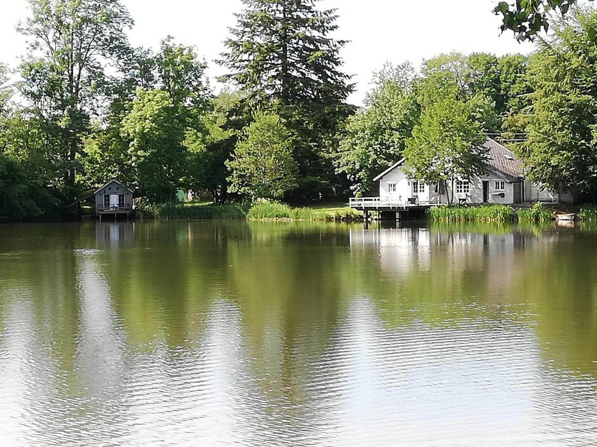 La Maison Du Lac Cul-des-Sarts Екстериор снимка